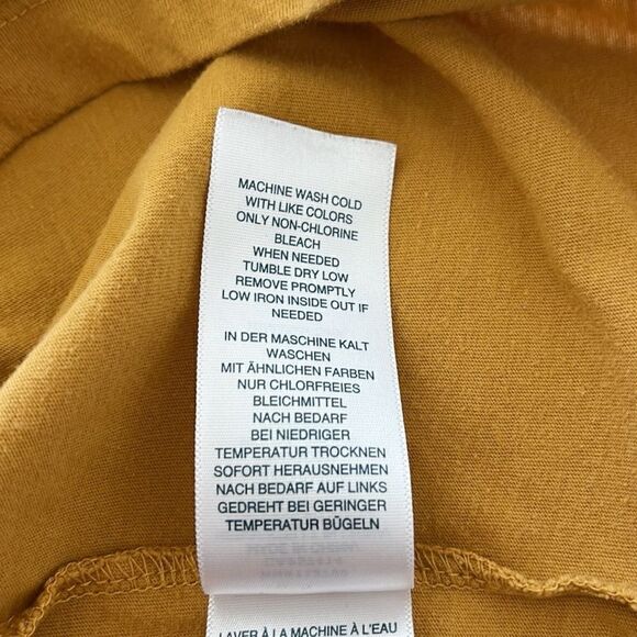 True Religion Spray Paint Logo Crewneck Shirt Tee - Picture 9 of 9